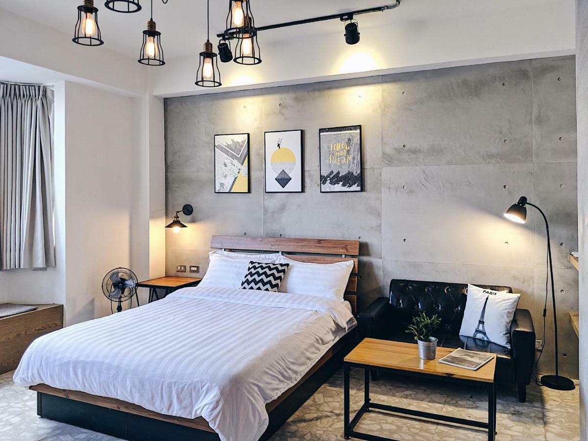 Mutter Apartment Tainan Buitenkant foto