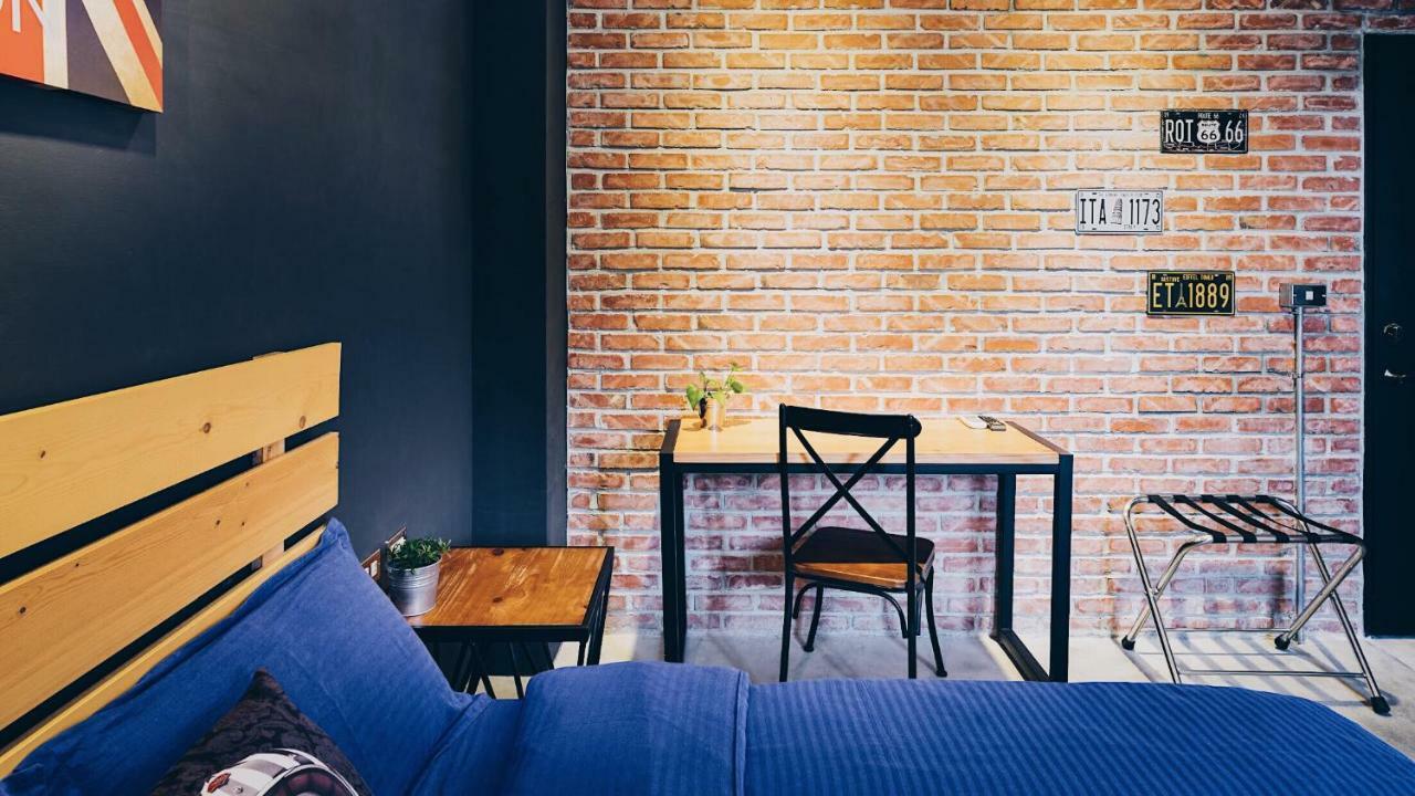 Mutter Apartment Tainan Buitenkant foto