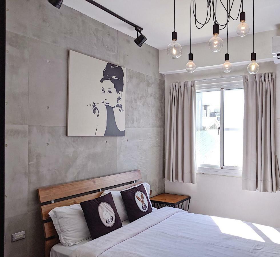 Mutter Apartment Tainan Buitenkant foto