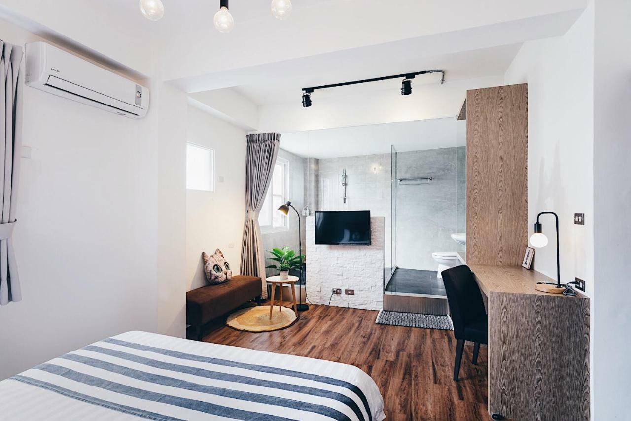 Mutter Apartment Tainan Buitenkant foto