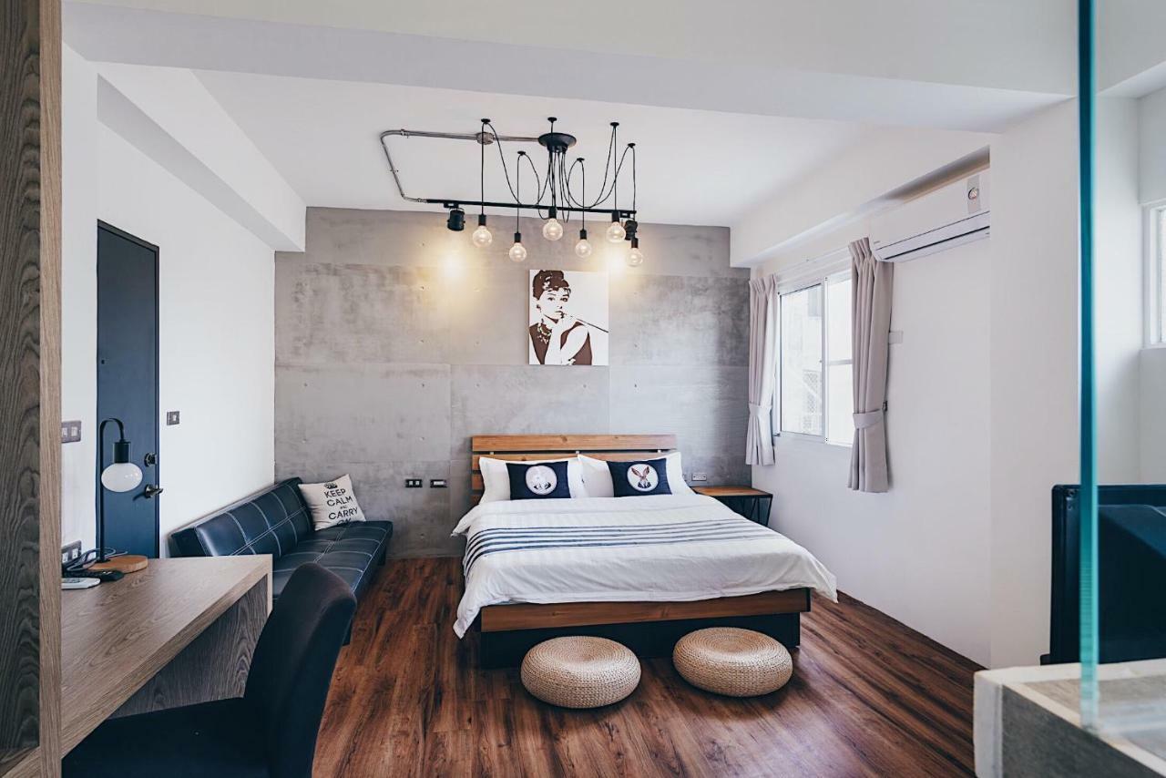 Mutter Apartment Tainan Buitenkant foto