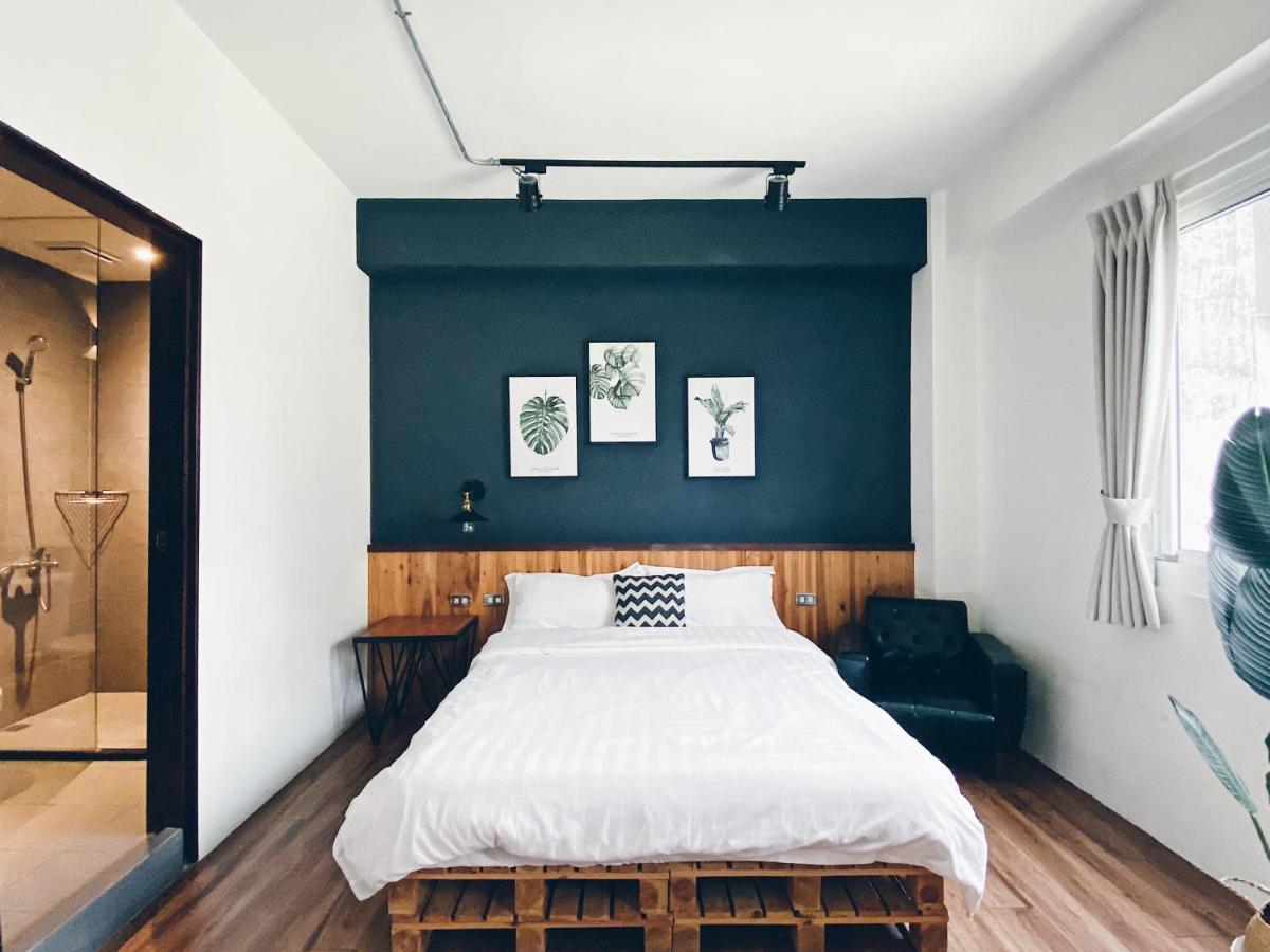Mutter Apartment Tainan Buitenkant foto